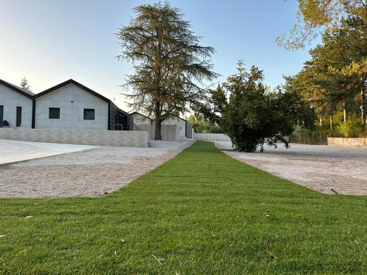 Pelayos de la Presa Villa Piluca מראה חיצוני תמונה