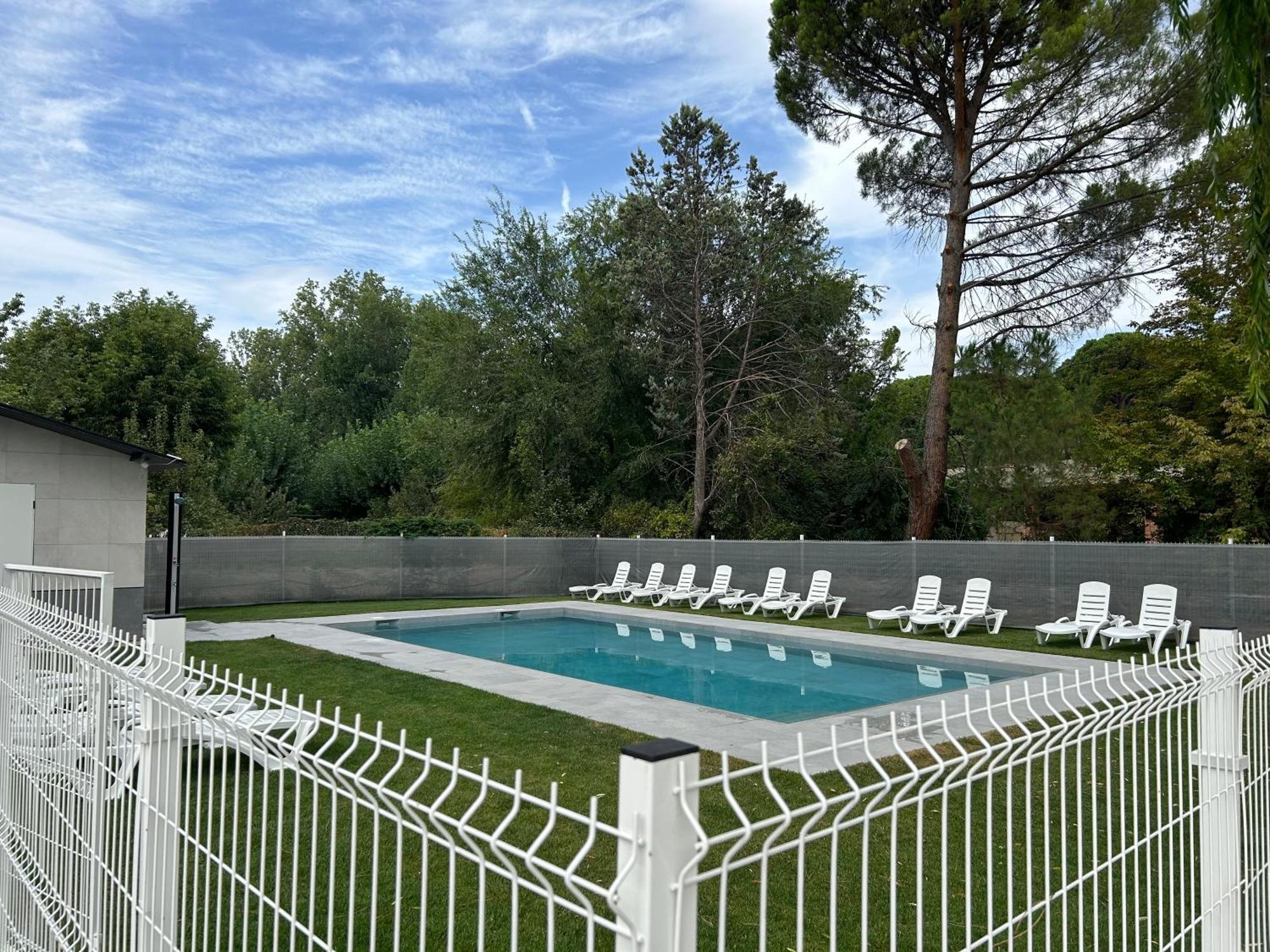 Pelayos de la Presa Villa Piluca מראה חיצוני תמונה